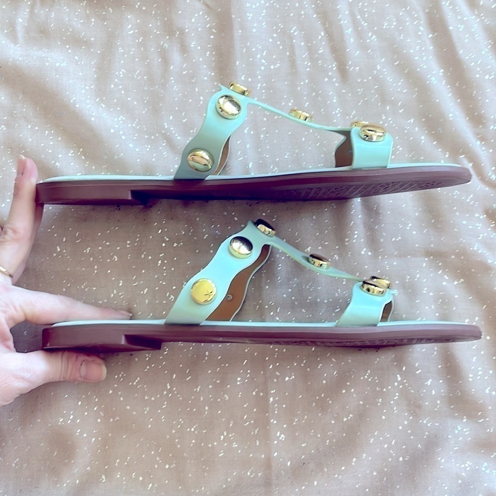 Brand New Kensie Seafoam Mint Green Gold Tone Studded Slides Sandals - Picture 9 of 15
